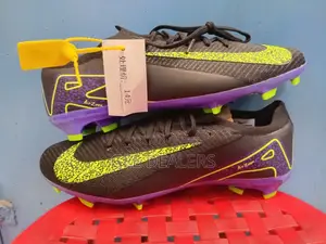 Football Boots, Nike Soccer Cleats ,Size 40-45