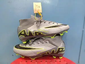 Football Boots, Nike Soccer Cleats ,Size 40-45