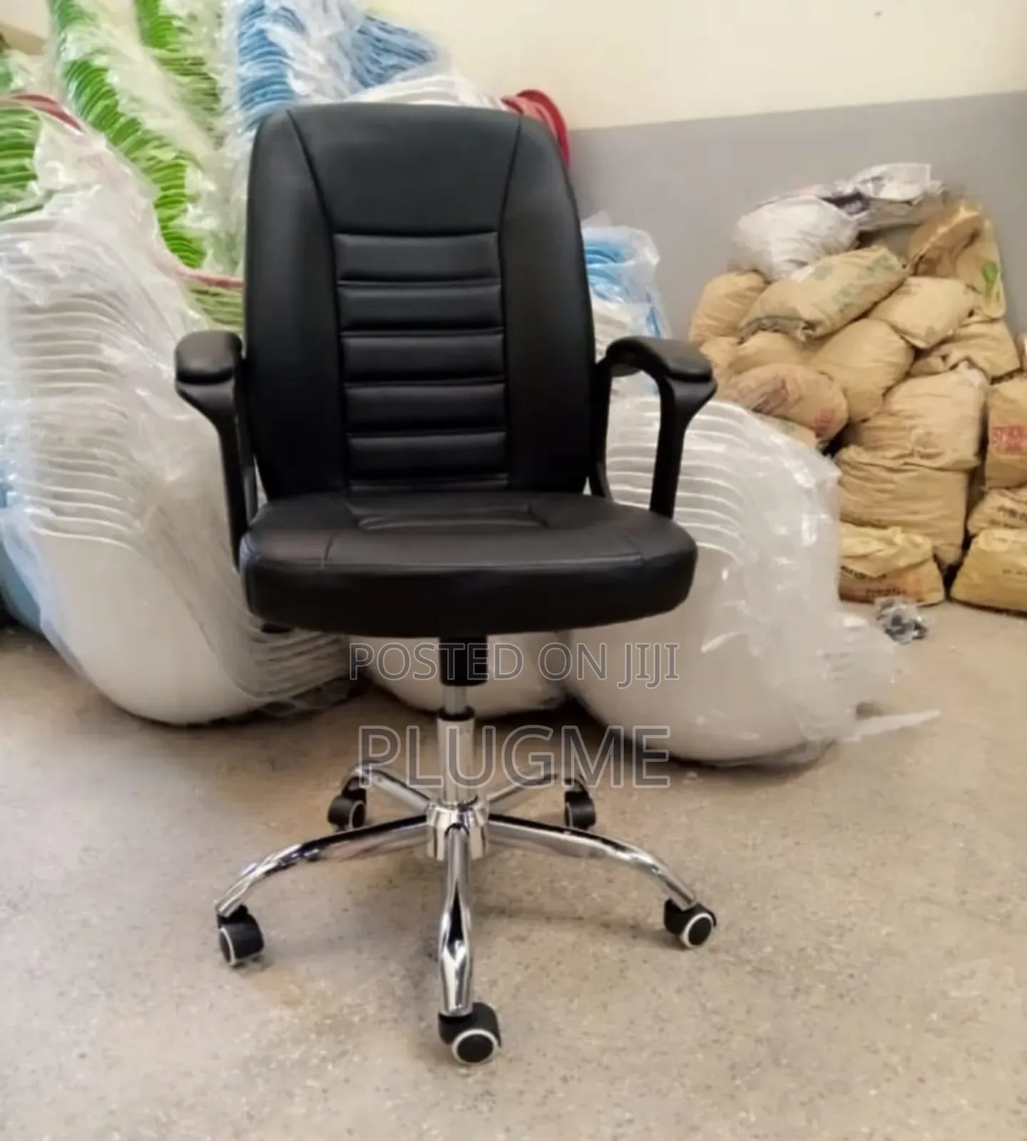 Executive Ergonomic Office Chair With Arm Rest