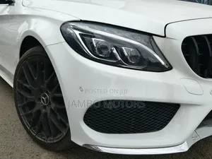 Mercedes-Benz C200 2019 White