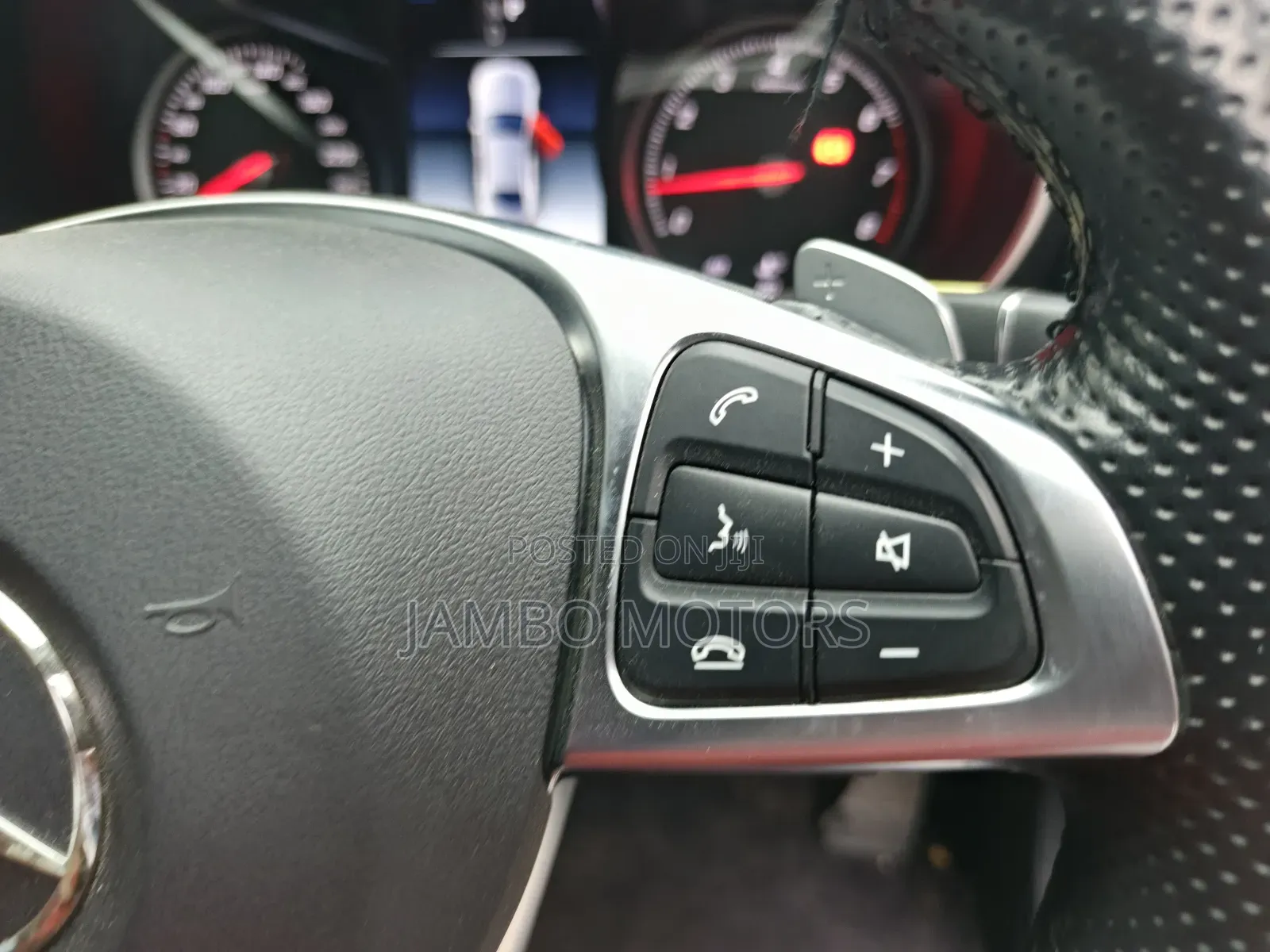Mercedes-Benz C200 2019 White