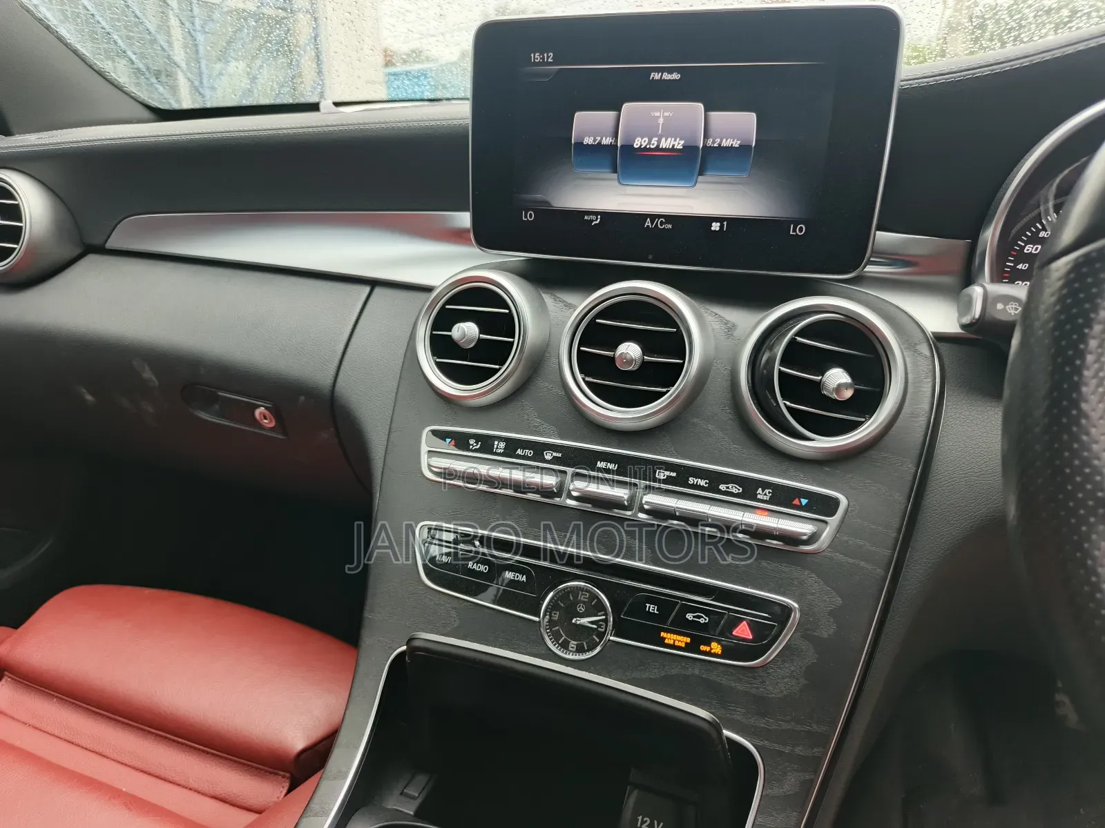Mercedes-Benz C200 2019 White