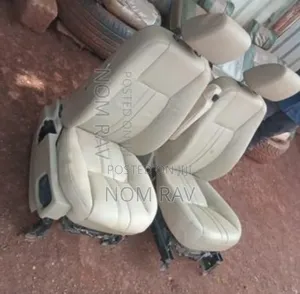 Landrover Defender 110 Puma Seats