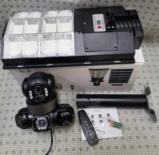 Quality Triple Lense Solar 4g With Floodlight Camera V380
