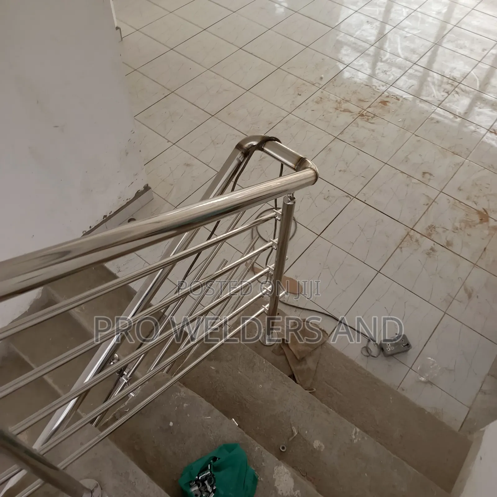 Stainless Steel Railings – Elegant, Durable Rust-Free