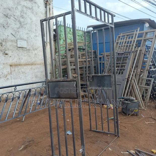 "Heavy-Duty Steel Grill Door – Maximum Security Style!" - thumbnail 3