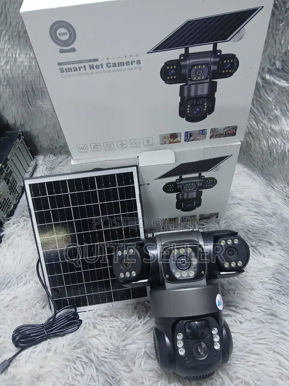 Tripple Lens Solar PTZ CCTV 4g Solar Energy Camera