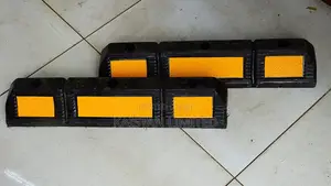 Reflective Parking Car Wheel Stopper. 580*110*85mm