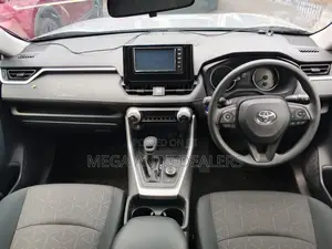 Toyota RAV4 Hybrid 2019 Silver