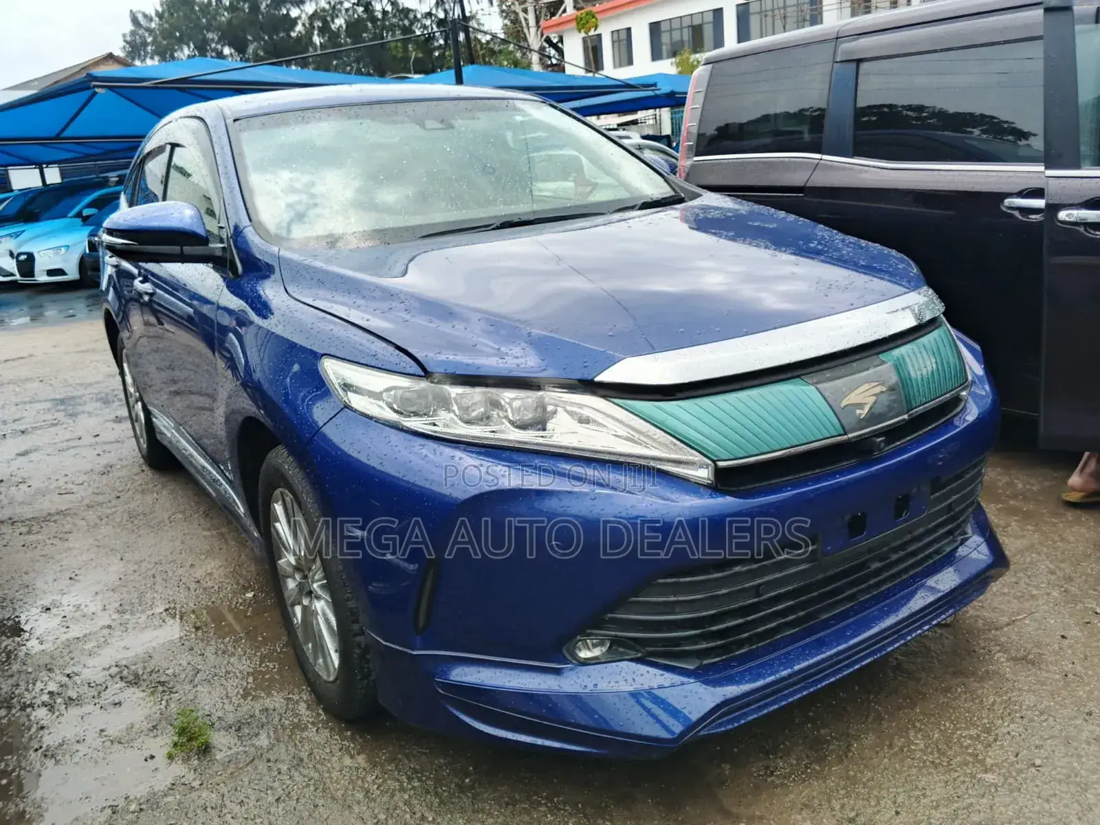 Toyota Harrier 2018 Blue