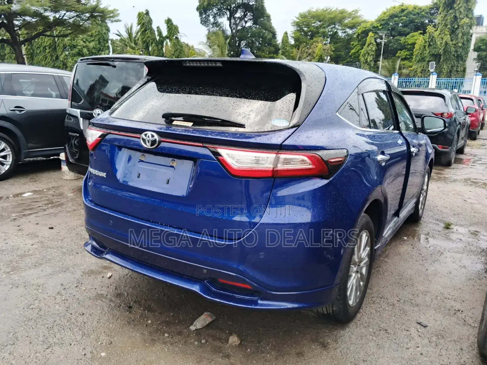 Toyota Harrier 2018 Blue