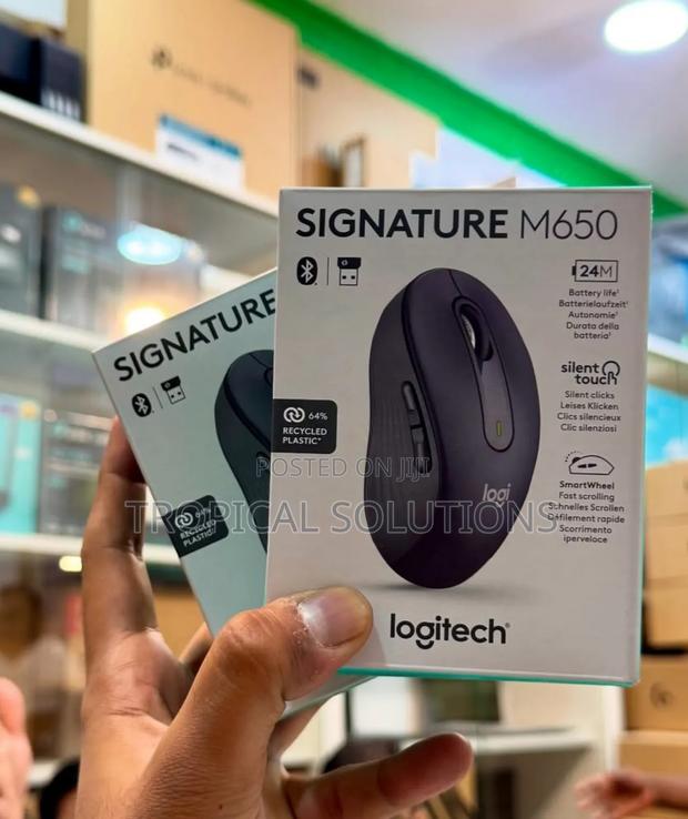 Logitech M650 Signature Bluetooth Mouse Graphite - thumbnail 3