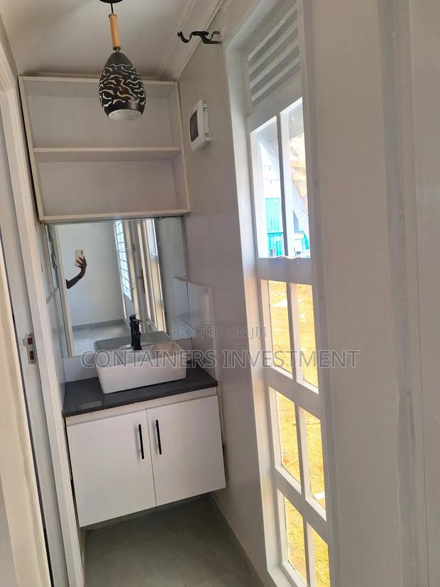 Instant Studio Home- 20ft Container Converted - thumbnail 5