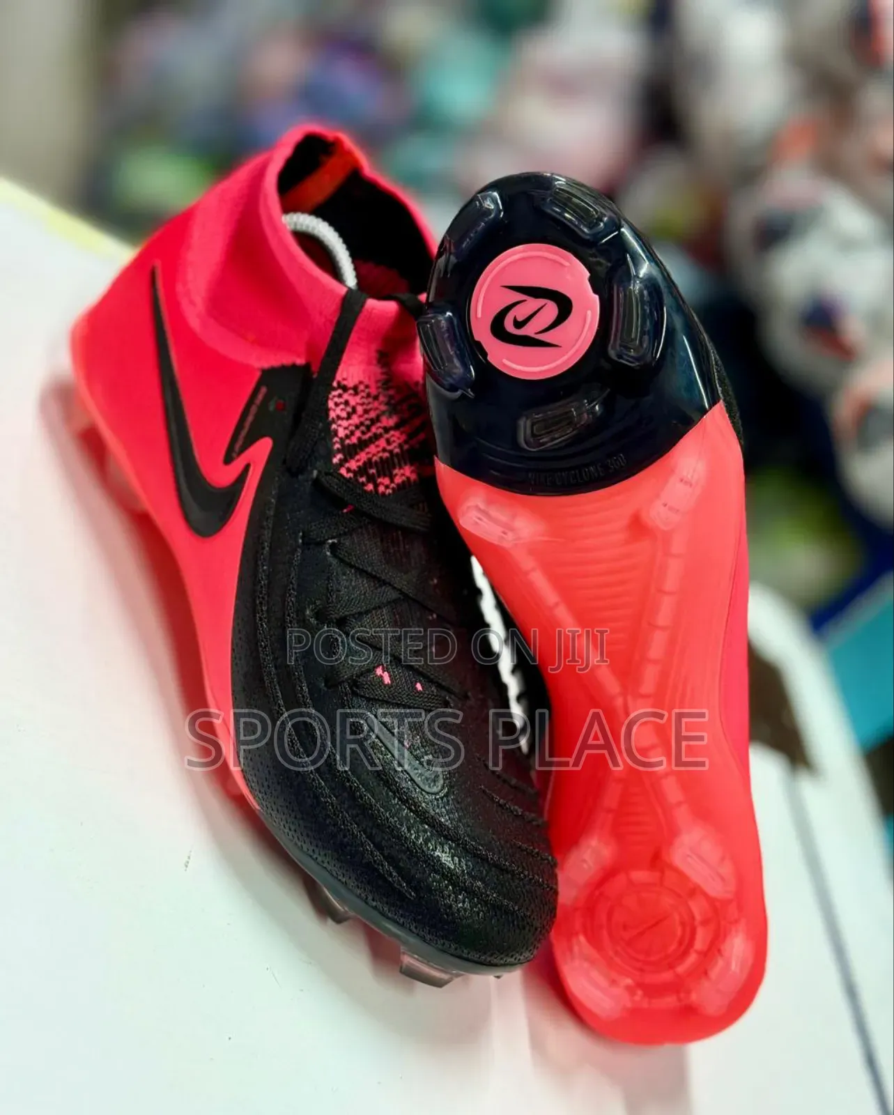New Phantom Luna Elite Football Boots Soccer Cleats