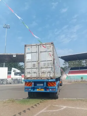 Transit Trailers for Goods Transportation
