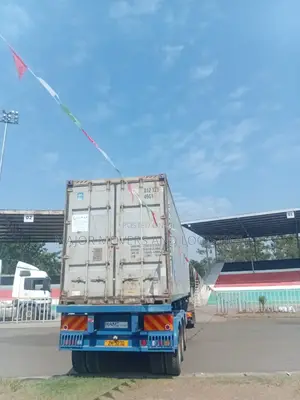 Transit Trailers for Goods Transportation