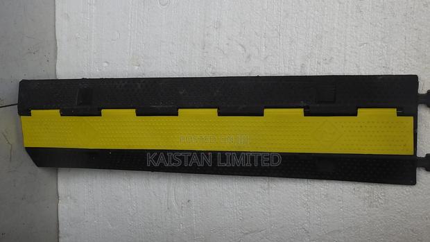 2-channel Rubber Cable Guard (5-tonne Load Capacity) - main view