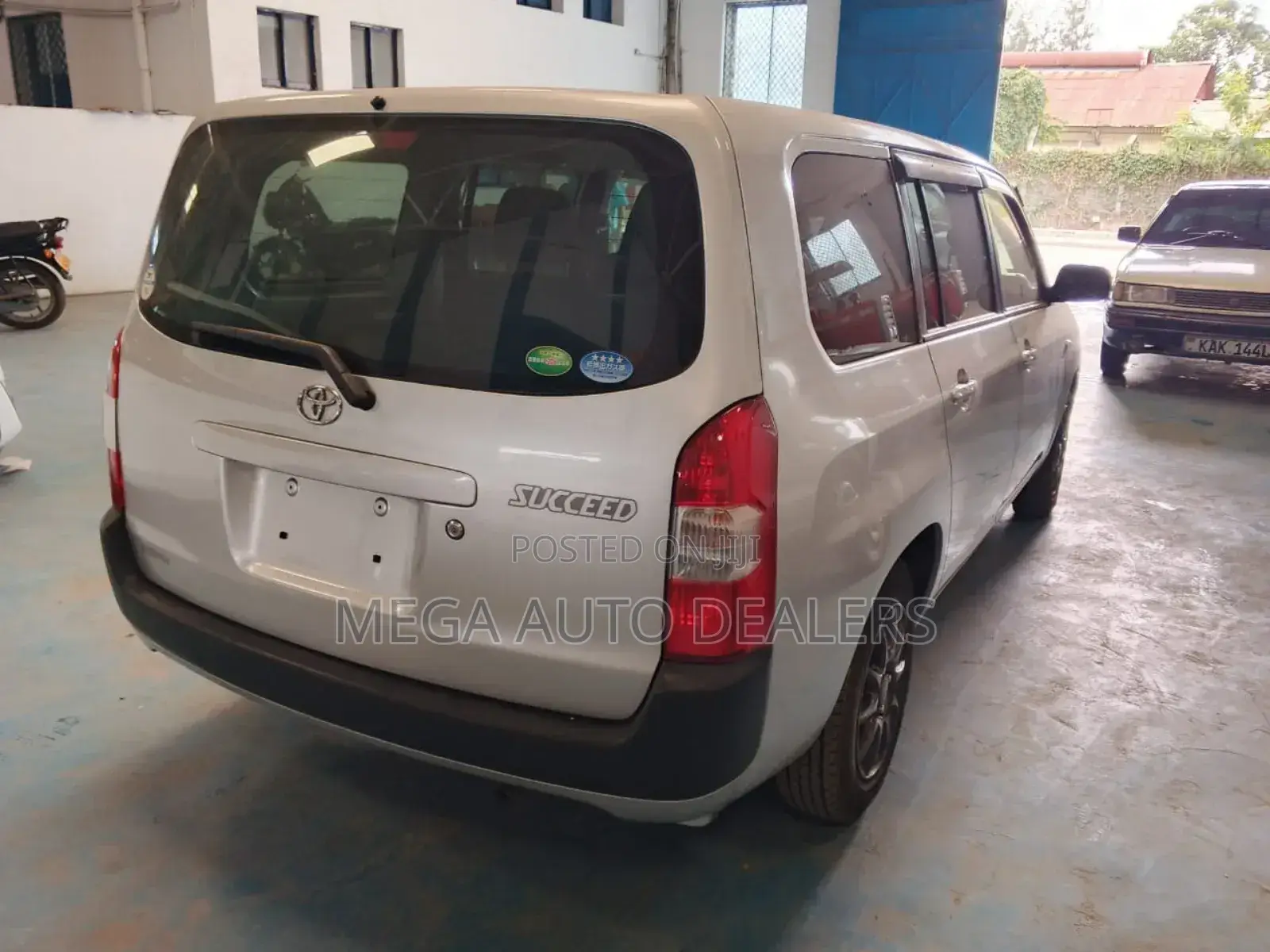 Toyota Probox 2018 Silver