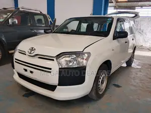 Toyota Succeed 2018 White