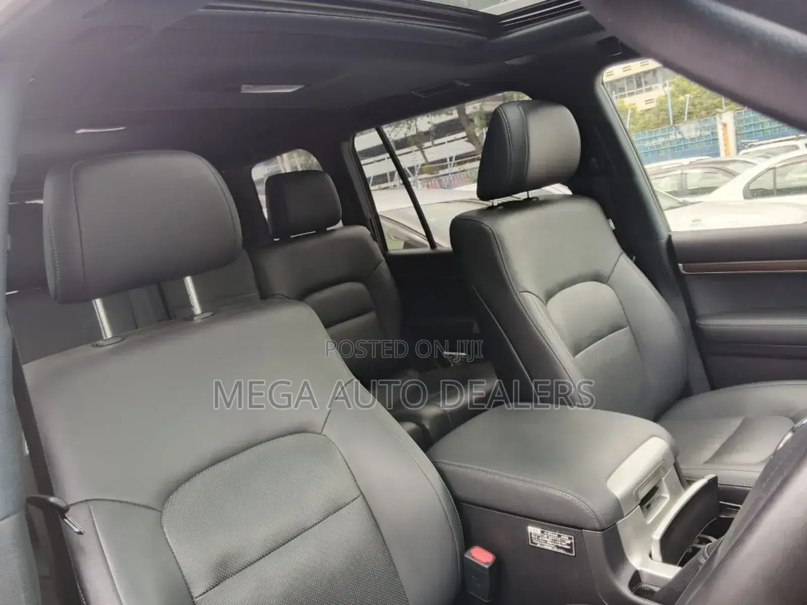 Toyota Land Cruiser 2018 White