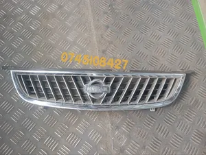 Nissan B15 Grill
