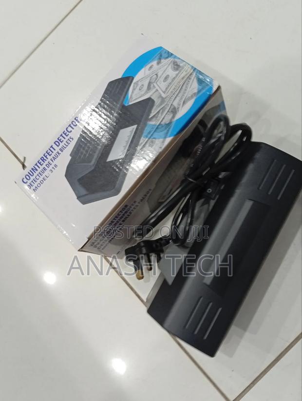 Counterfeit Money Detector - main view