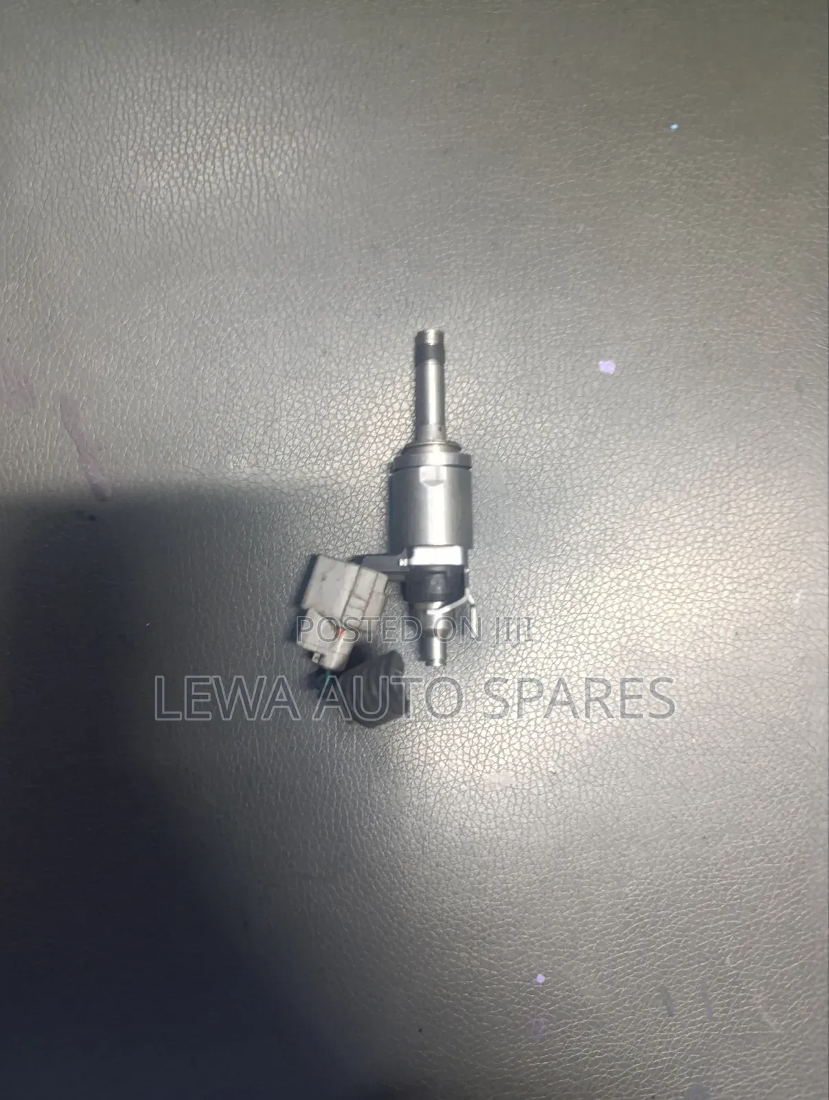 Fuel Injector Nozzle For Mazda Demio