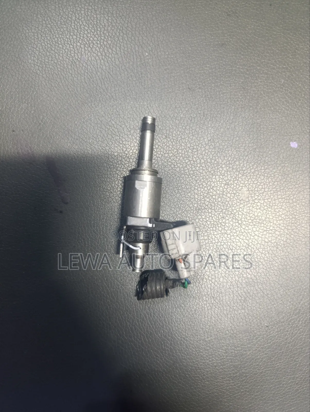 Fuel Injector Nozzle For Mazda Demio