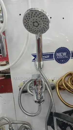 Bathtub Mixer With Telephone Shower( in Chrome and Gold)