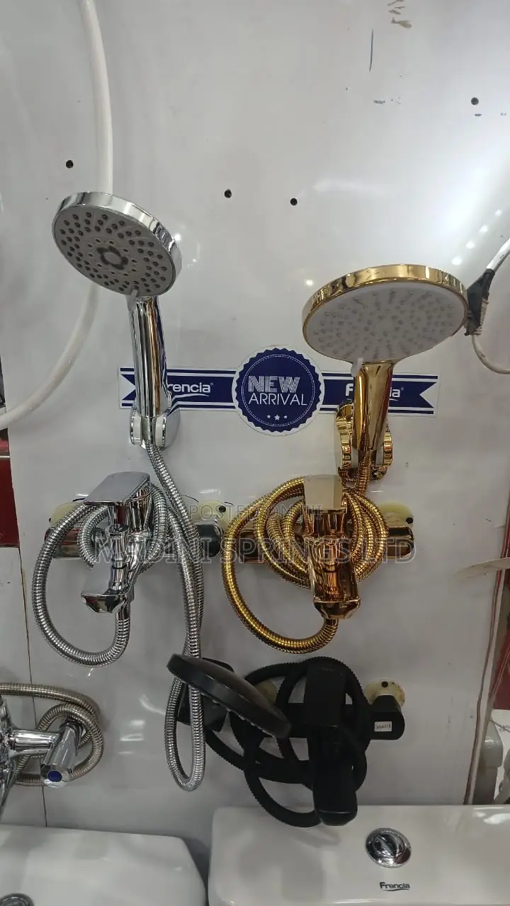 Bathtub Mixer With Telephone Shower( in Chrome and Gold)