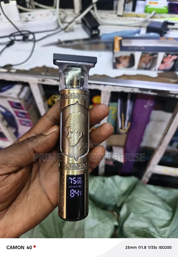 Digital Hair Trimmer/Shaver - main view