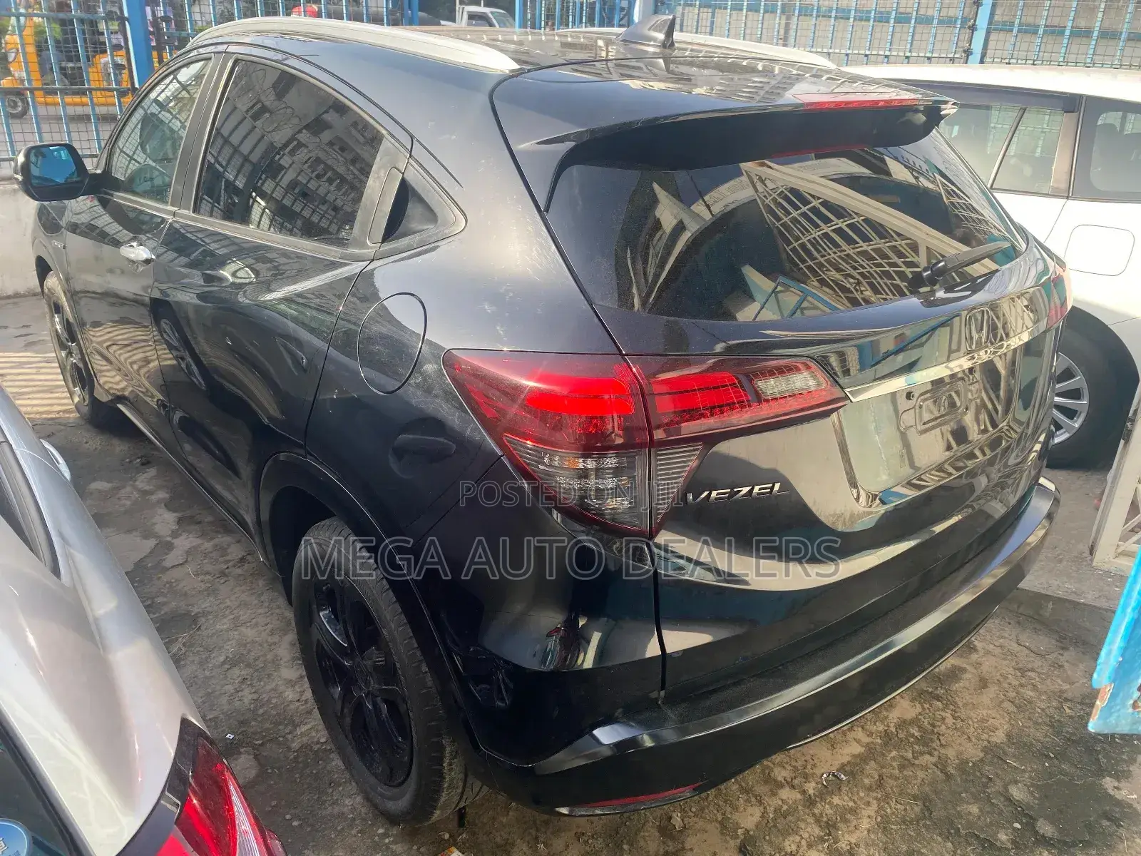 Honda Vezel 2018 Black