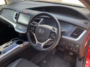 Honda Jade 2018 Red