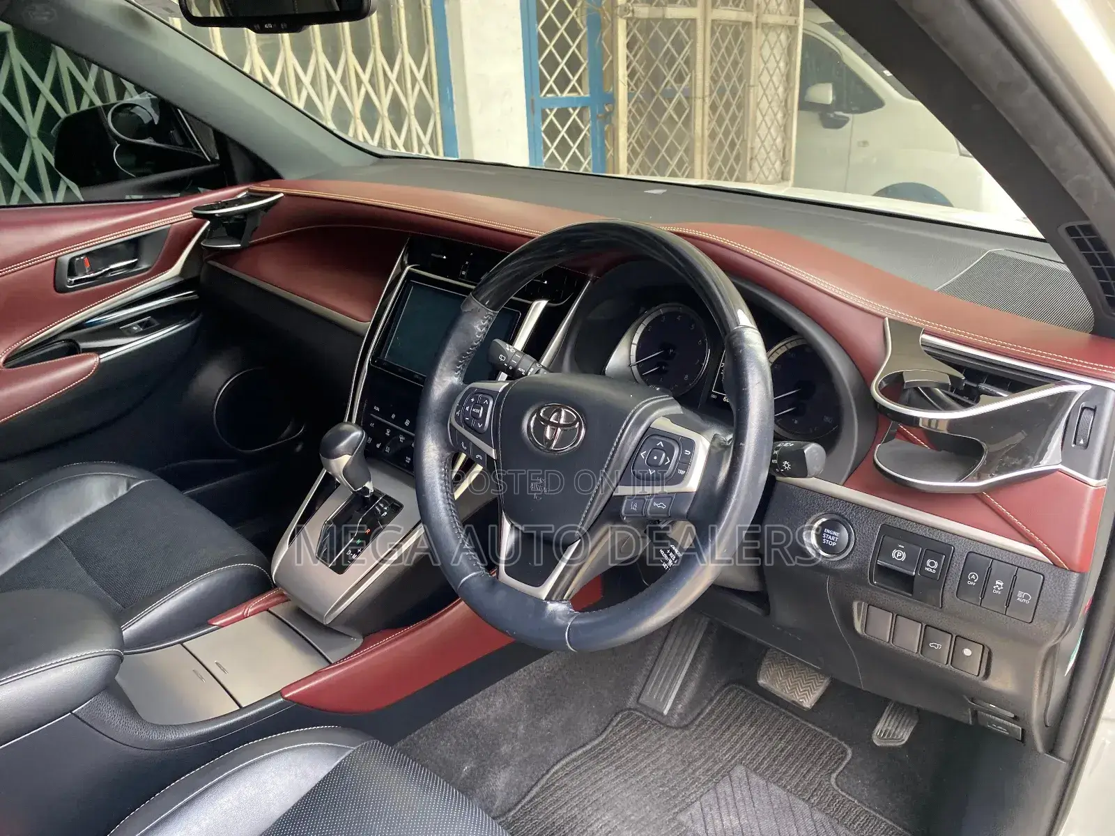 Toyota Harrier 2018 White