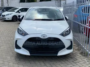 Toyota Yaris 2018 White