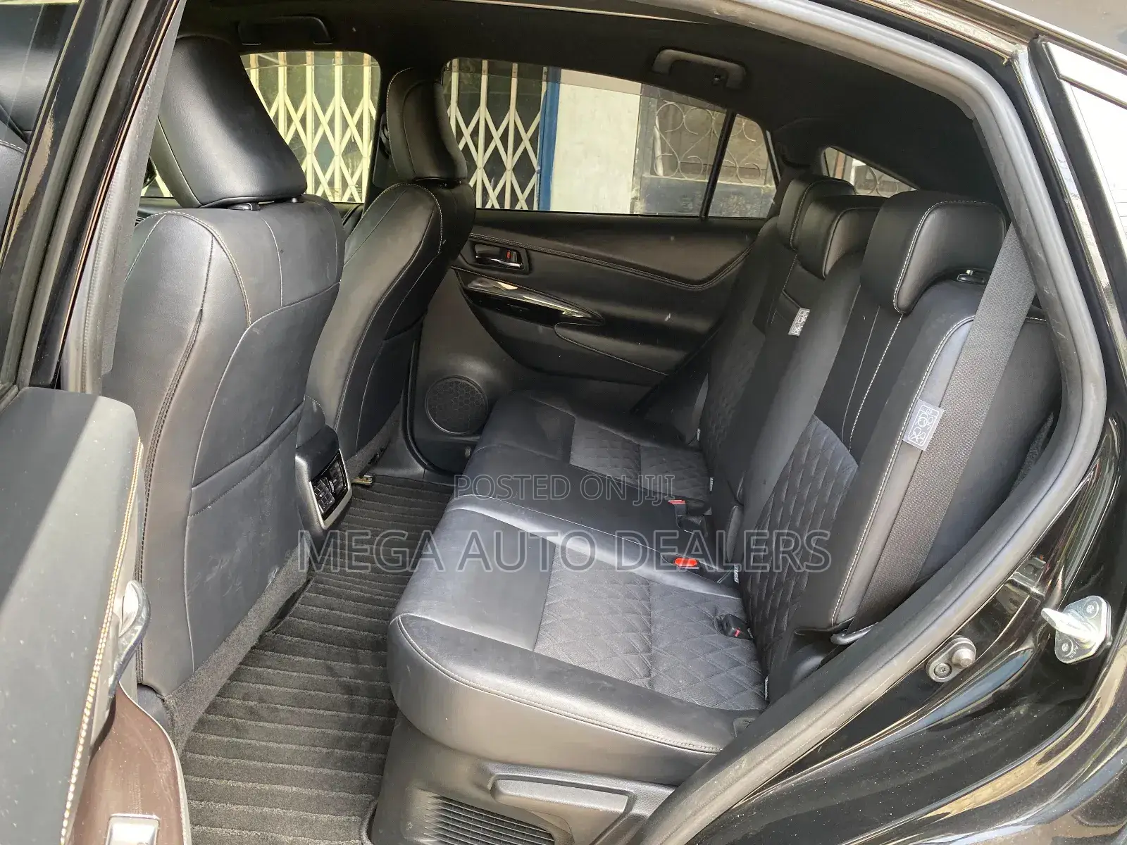 Toyota Harrier 2018 Black