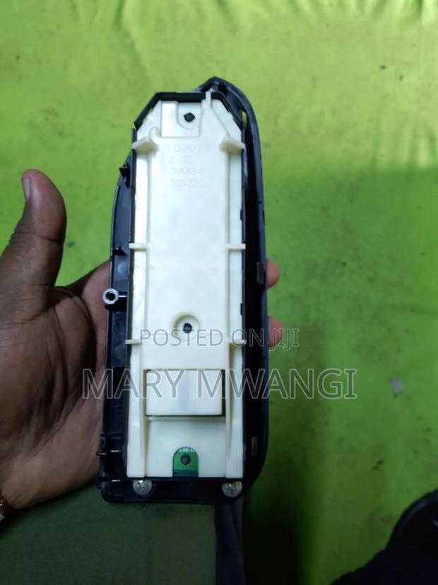 Ex Japan Prado J150 Main Switch Available - thumbnail 2