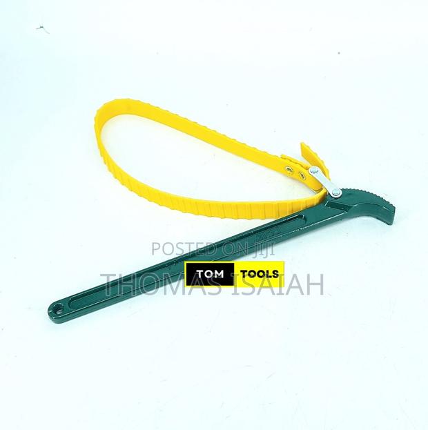 Fq16 Rubber Strap Wrench With 16 Inch Handle, 40 Inch Strap - main view