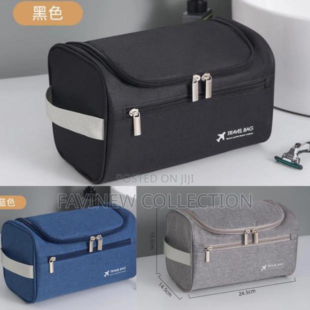 Large Capacity Cosmetic Bag