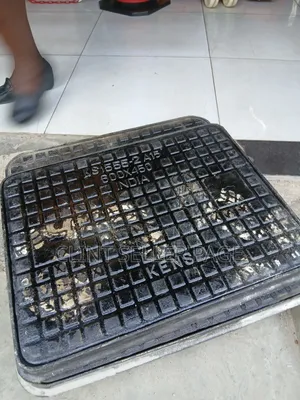 Manhole Lids (Covers) 600*450 Heavy Duty