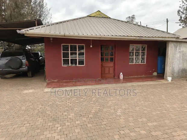 4bdrm Bungalow in Ngong With Rentals for sale