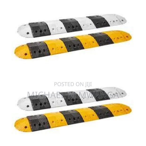 Maximum Durability Rubber Speed Bumps