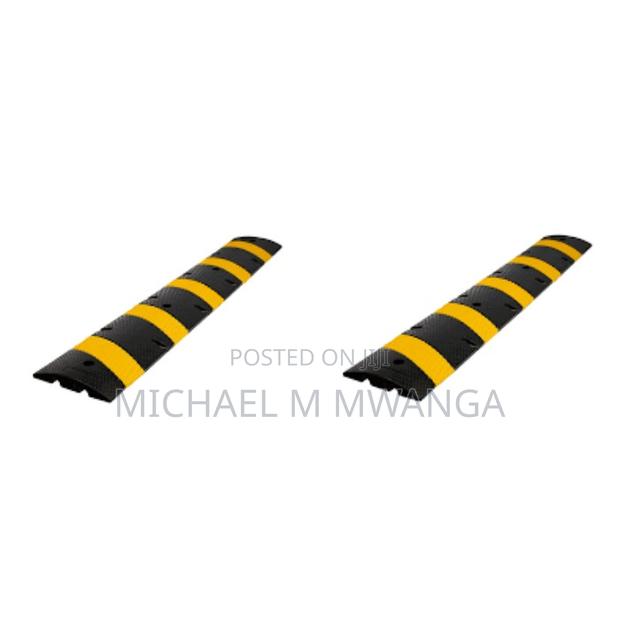 Weather Resistant Rubber Speed Bumps - main view
