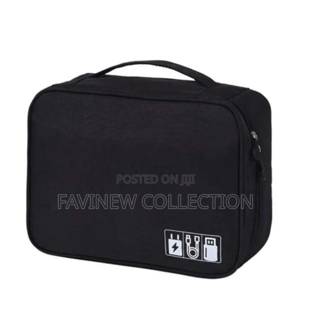 Large Capacity Storage Bag / Cable Organizer Electronics