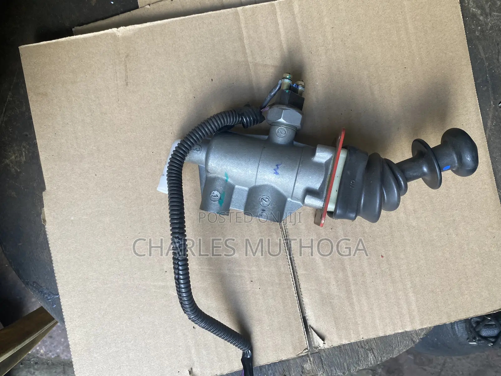 Handbrake Valve Fuso Fi