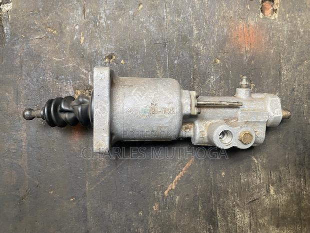 Clutch Boosters Fuso Fi