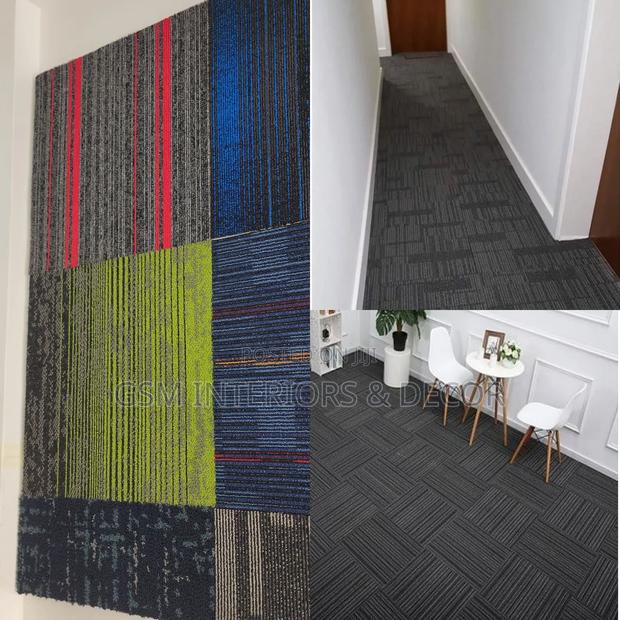 Wall to Wall Carpet in Carpet Tiles Version - main view