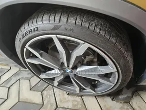 BMW X2 2020 Gold
