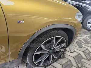 BMW X2 2020 Gold