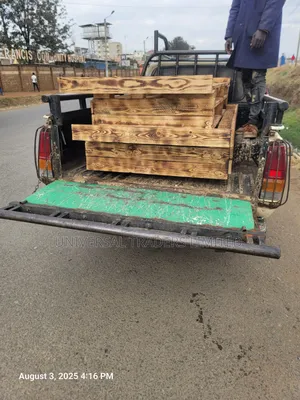 King Size Pallet Bed - Detachable